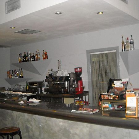 Hostal La Ponderosa Sancti Spiritus  Luaran gambar