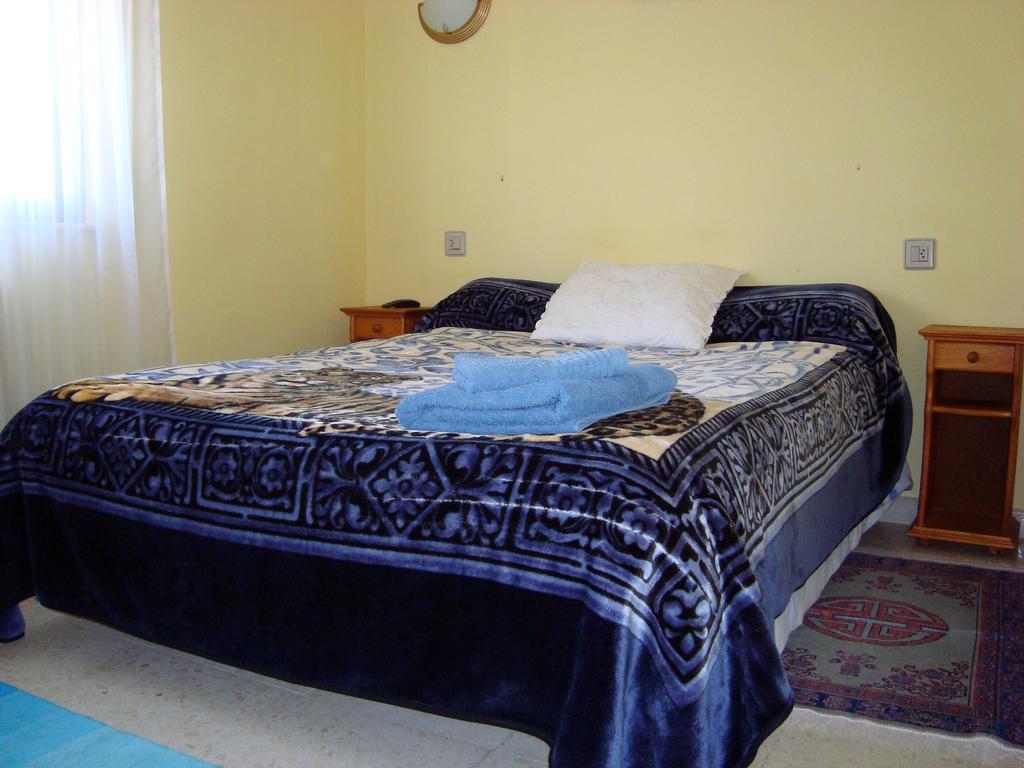 Hostal La Ponderosa Sancti Spiritus  Bilik gambar