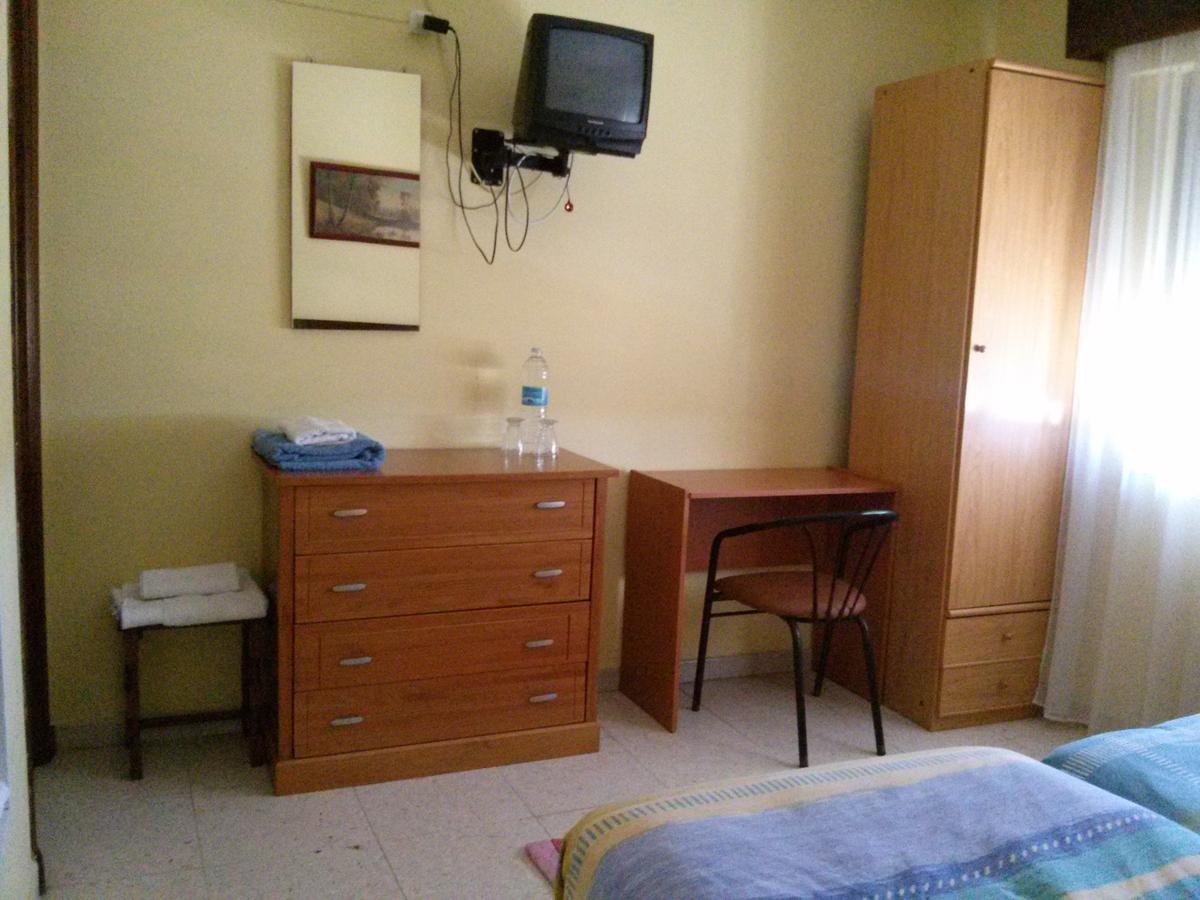 Hostal La Ponderosa Sancti Spiritus  Luaran gambar